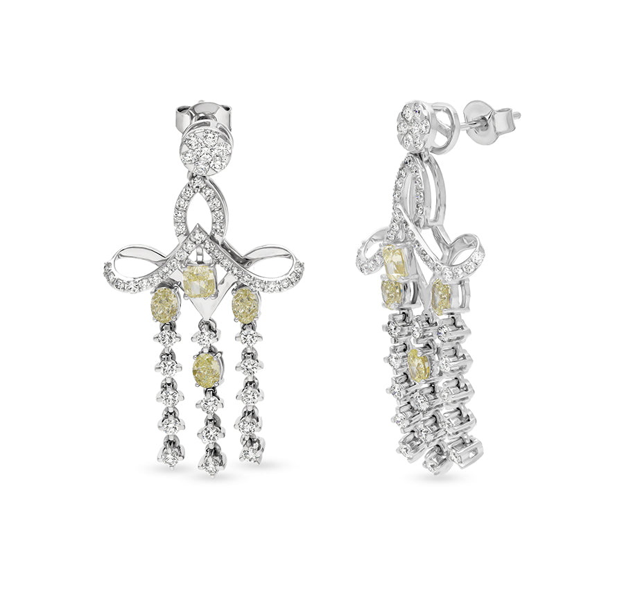 Люстры с бриллиантами овальной формы, серьги-подвески из белого золота