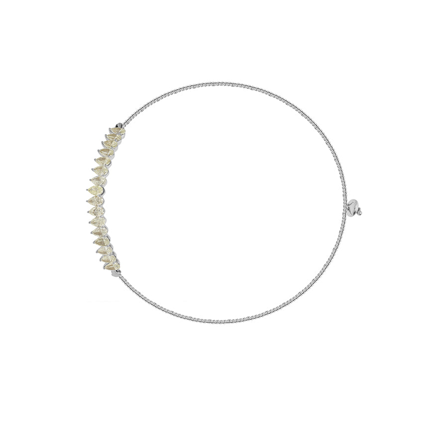 Браслет Боло из белого золота с грушей и бриллиантами