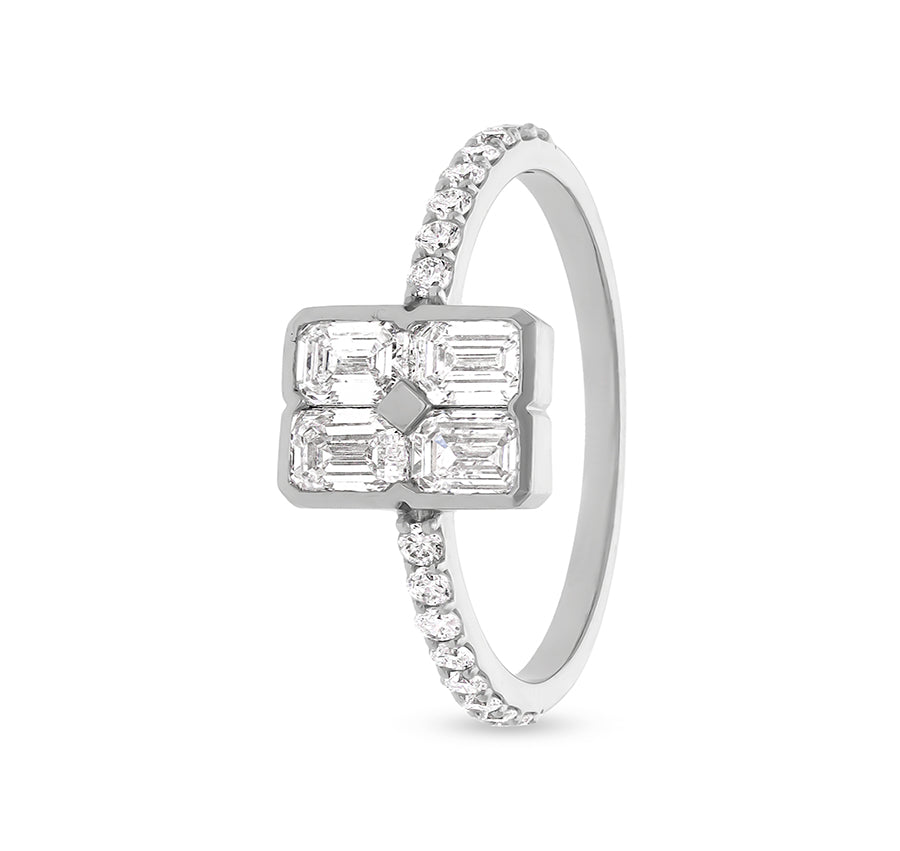 Kuboīda forma ar četriem smaragda un apaļiem dabīgiem dimantiem ikdienas gredzenu