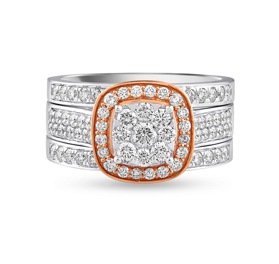 Spilvena forma ar apaļu dabīgā dimanta saderināšanās gredzenu ar diviem akmeņiem