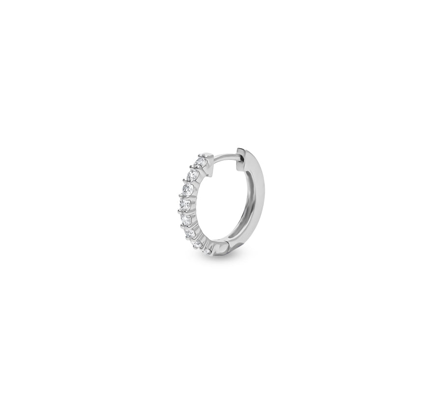 Серьги-кольца из белого золота с круглыми натуральными бриллиантами и зубцами в закрепке 