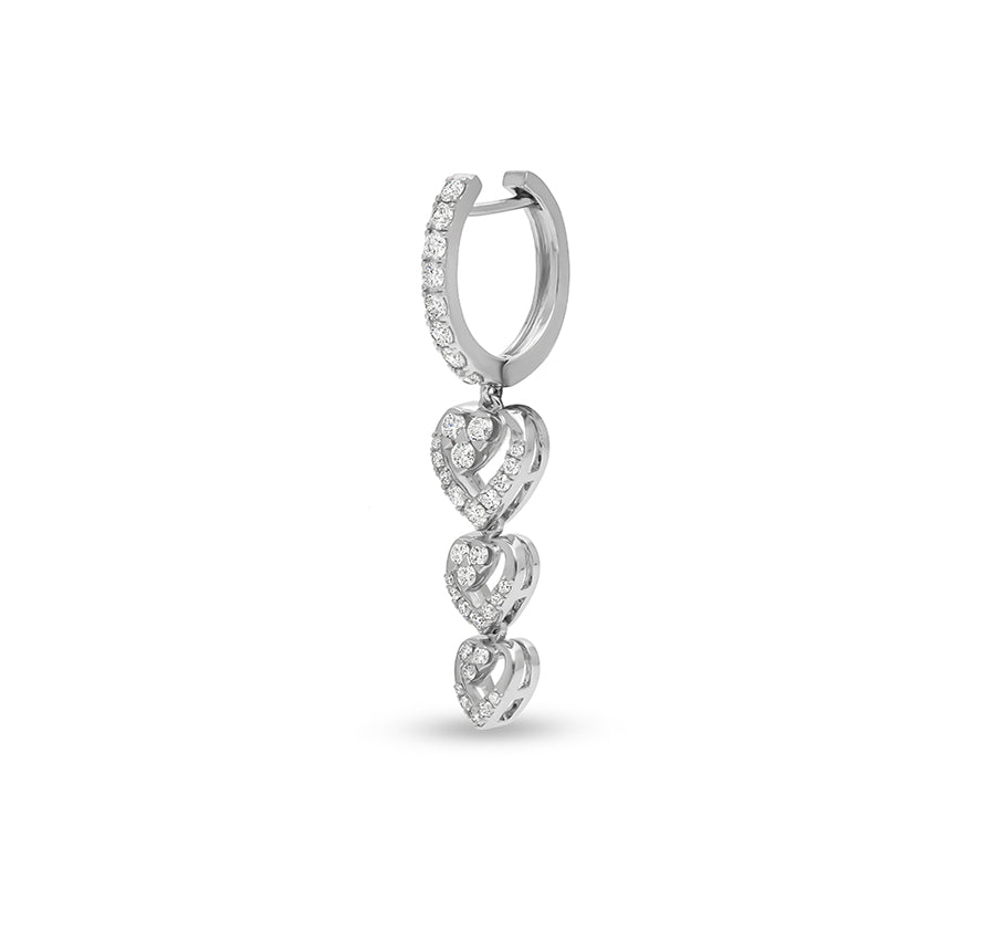 Серьги-кольца из белого золота с натуральными бриллиантами в форме сердца в форме сердца 