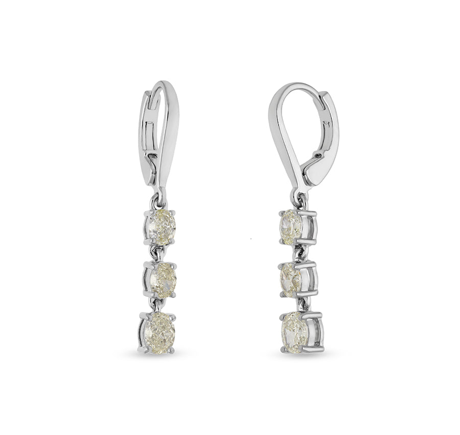 Collet Oval Cut Diamond White Gold Drop &amp; Dangle Auskari 