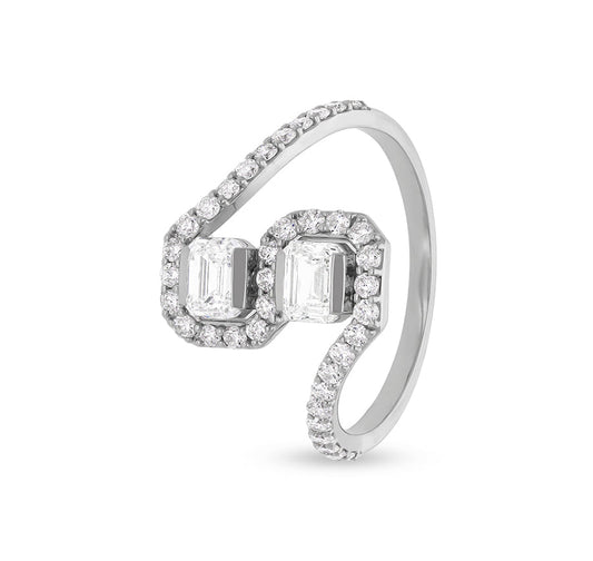 Повседневное кольцо из белого золота с перевернутой S-образной формой, изумрудом и бриллиантом круглой огранки 