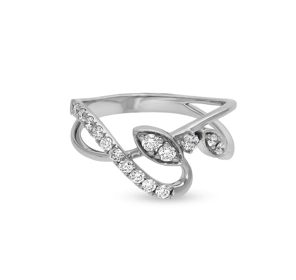 Round Shape Natural Diamond With French Setting White Gold Casual Ring