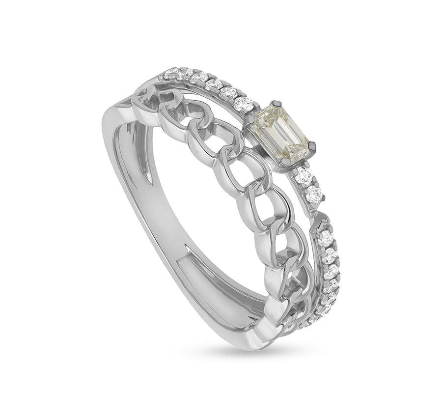 Повседневное кольцо из белого золота в форме полуцепочки с изумрудом и бриллиантом круглой огранки 