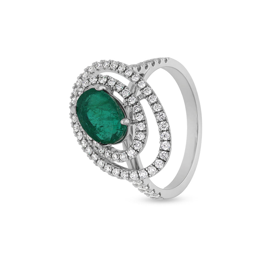 Кольцо из белого золота с круглым натуральным бриллиантом зеленого овальной формы и зубцом в комплекте 