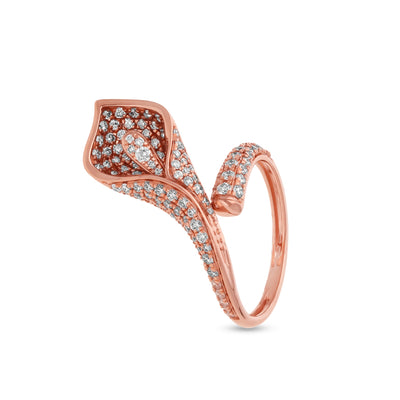 Коктейльное кольцо из розового золота в форме раковины с бриллиантом круглой огранки 